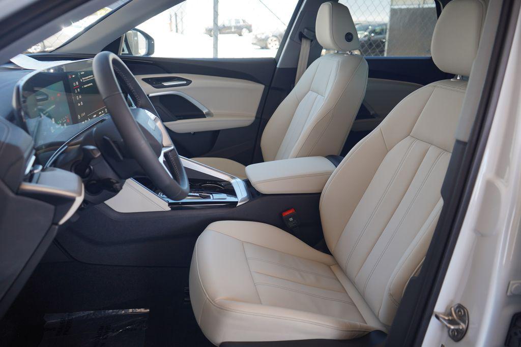 new 2025 Audi Q5 car, priced at $57,950