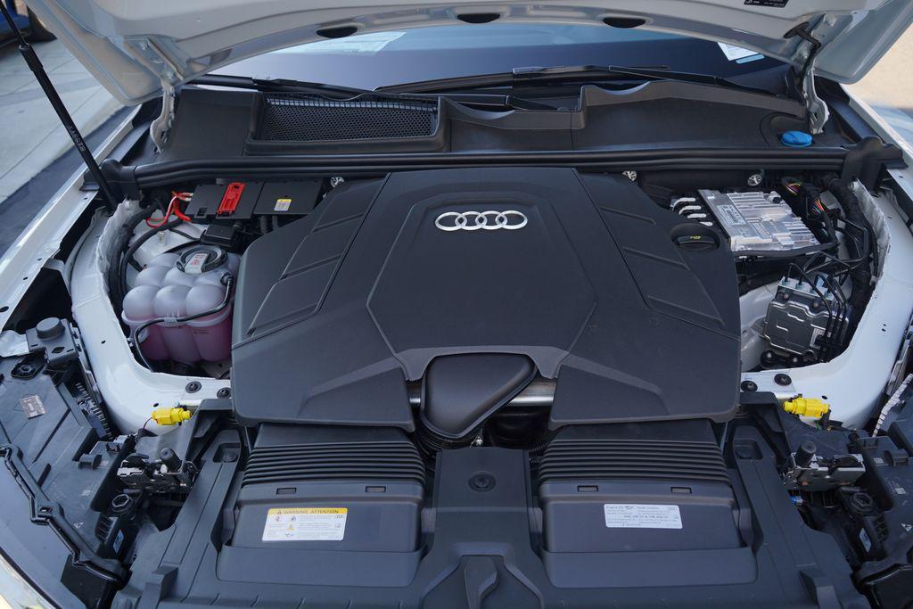 new 2026 Audi Q7 car, priced at $78,220