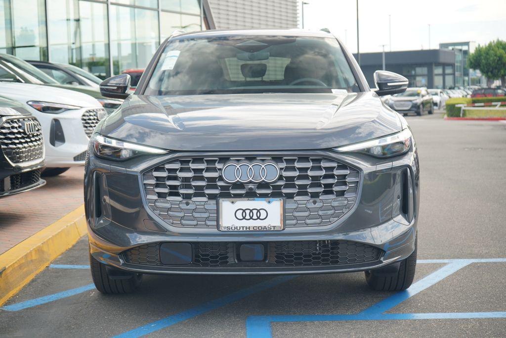 new 2025 Audi Q5 car, priced at $60,160