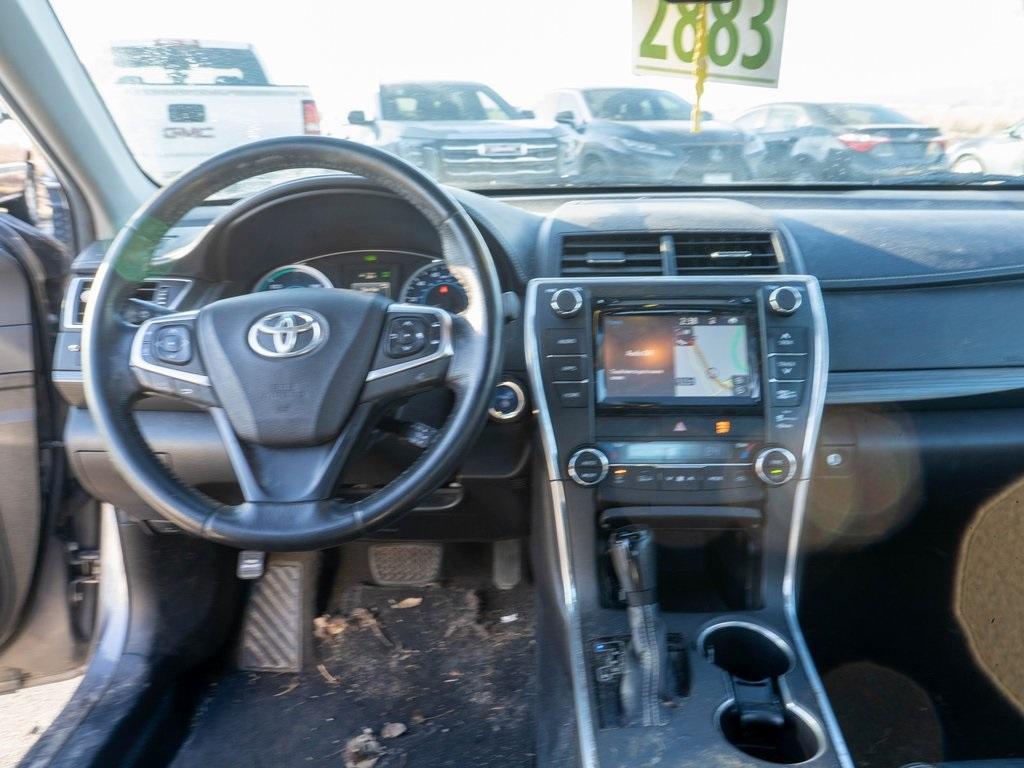 used 2015 Toyota Camry Hybrid car, priced at $9,995