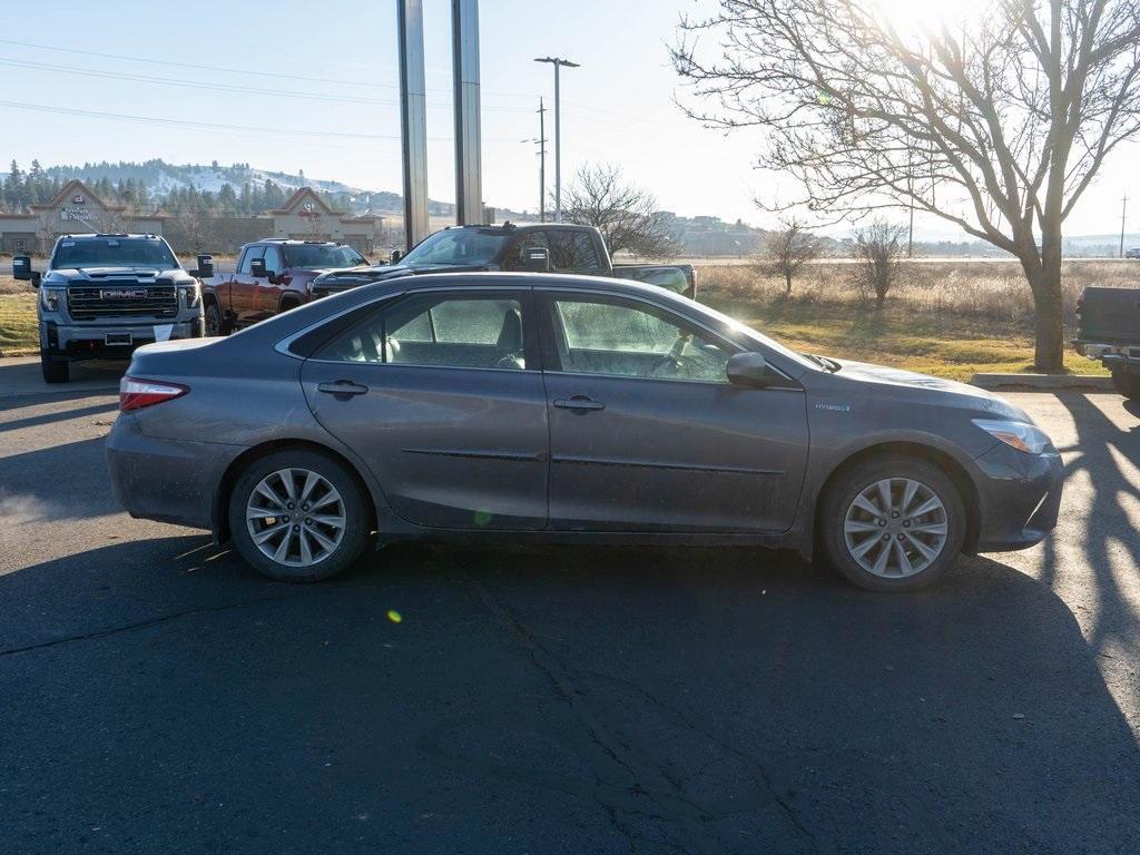 used 2015 Toyota Camry Hybrid car, priced at $9,995