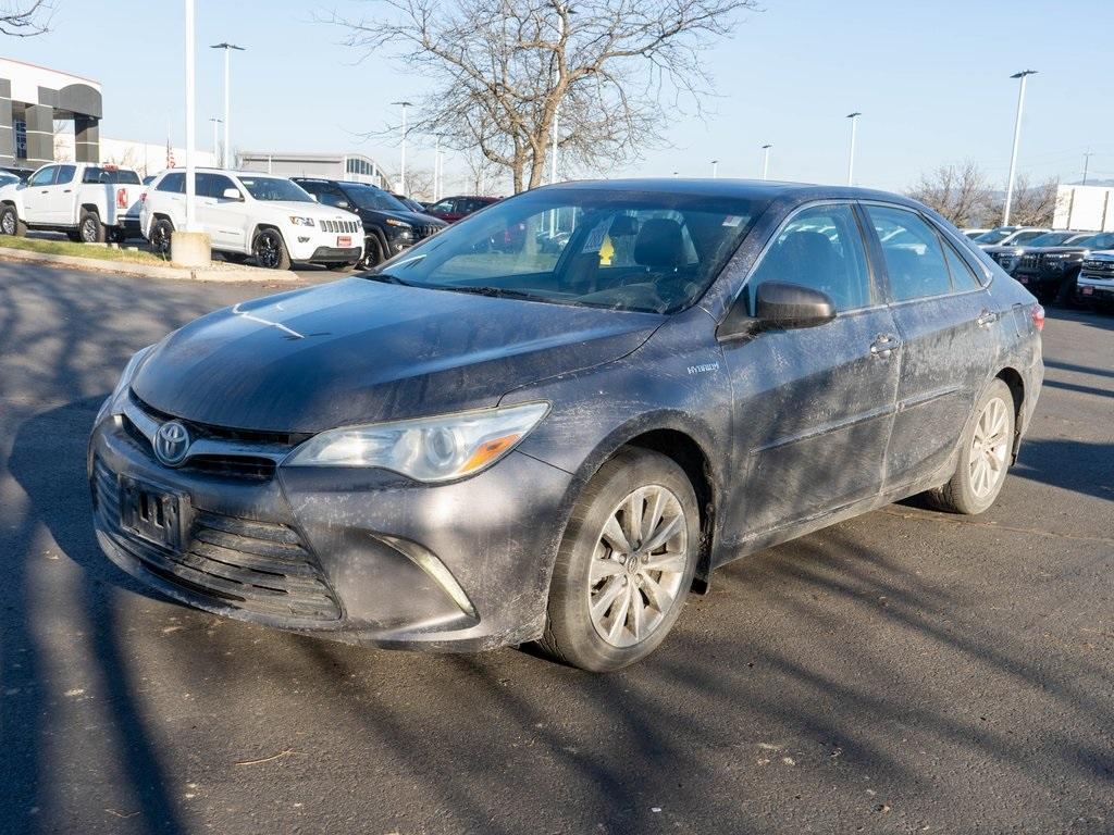 used 2015 Toyota Camry Hybrid car, priced at $9,995