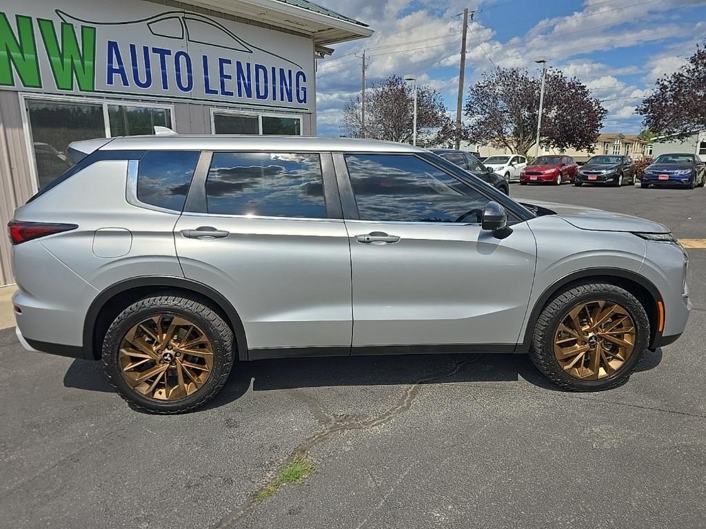 used 2022 Mitsubishi Outlander car, priced at $25,997