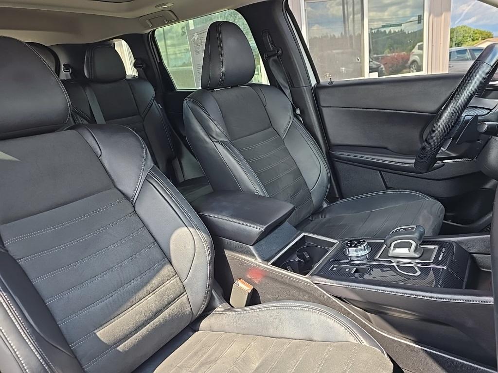 used 2022 Mitsubishi Outlander car, priced at $25,997