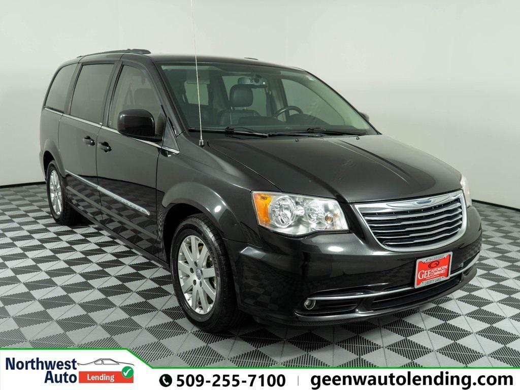 used 2014 Chrysler Town & Country car, priced at $8,994