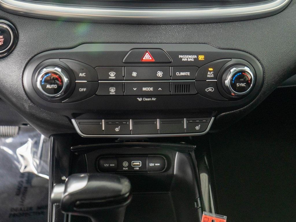 used 2016 Kia Sorento car, priced at $13,991