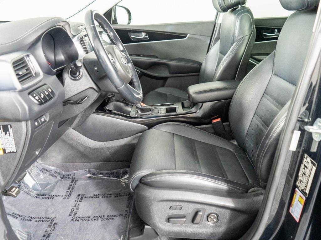 used 2016 Kia Sorento car, priced at $13,991