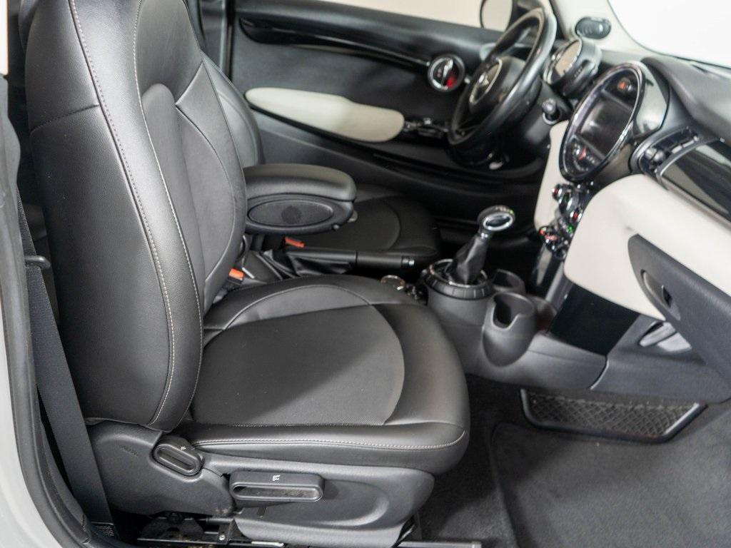 used 2016 MINI Hardtop car, priced at $9,995