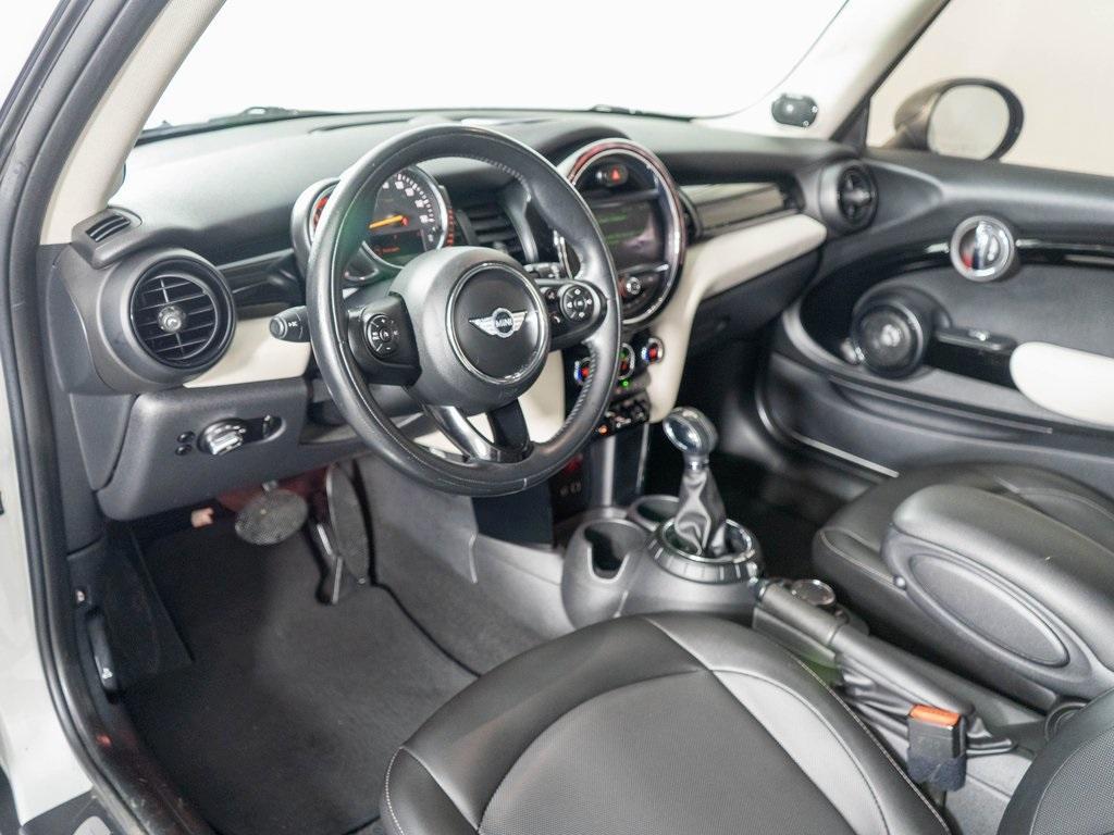 used 2016 MINI Hardtop car, priced at $9,995