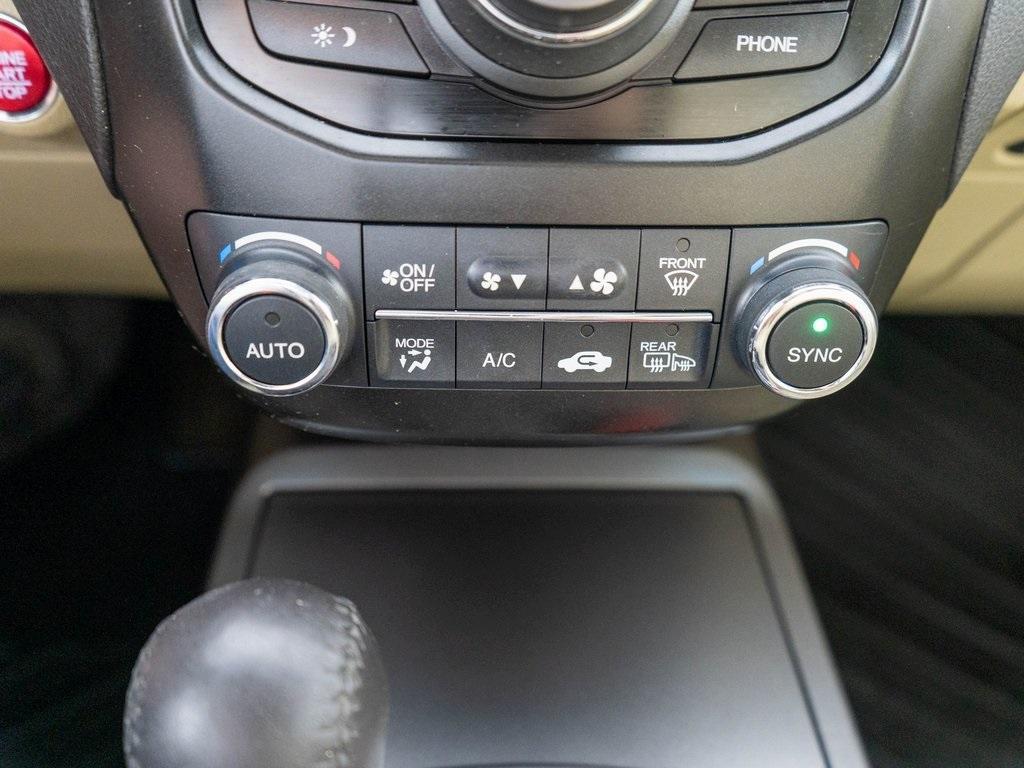 used 2015 Acura RDX car, priced at $15,924