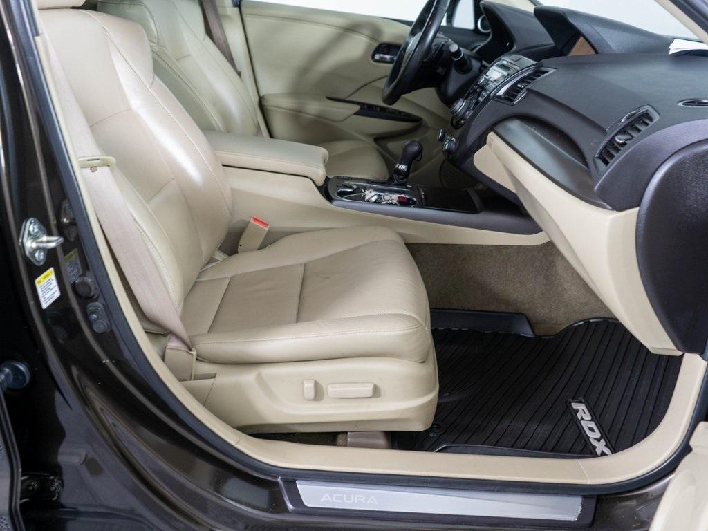 used 2015 Acura RDX car, priced at $15,924