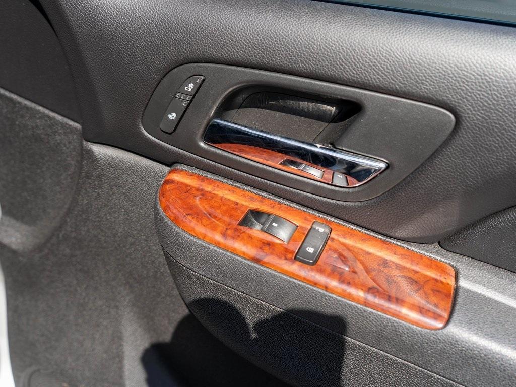 used 2011 GMC Yukon car, priced at $13,995
