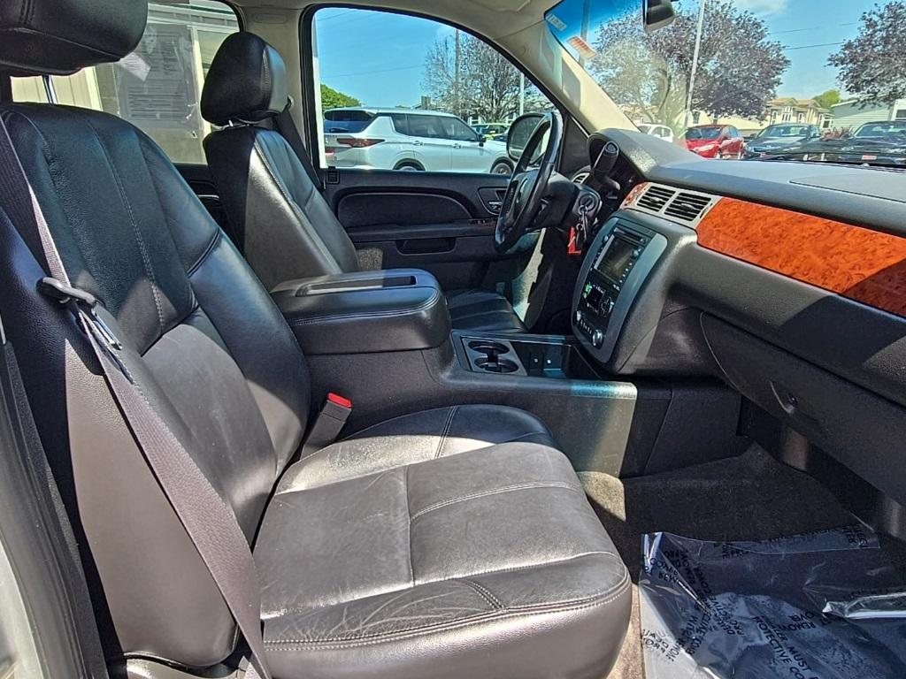 used 2011 GMC Yukon car, priced at $11,779