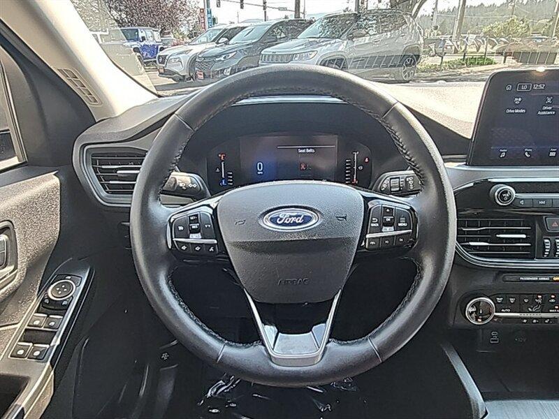 used 2023 Ford Escape car, priced at $25,322