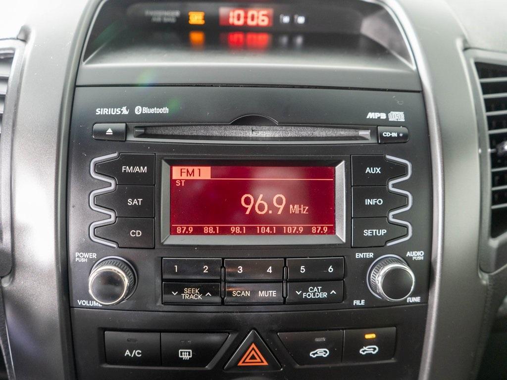 used 2011 Kia Sorento car, priced at $5,500