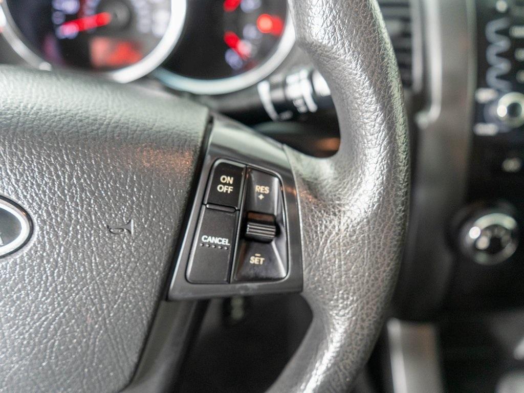 used 2011 Kia Sorento car, priced at $5,500