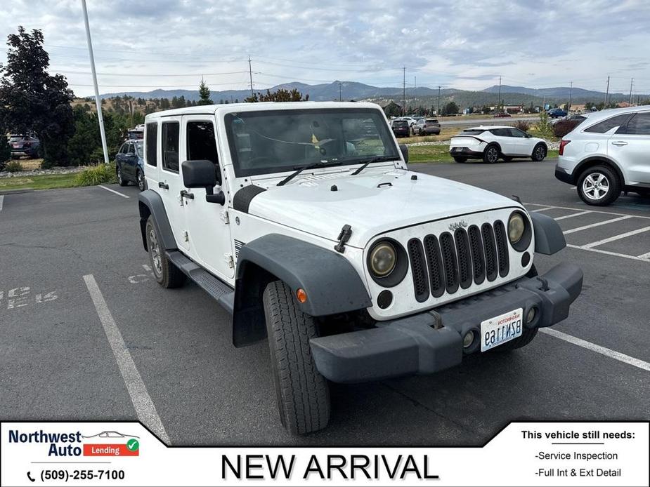 used 2013 Jeep Wrangler Unlimited car, priced at $18,995