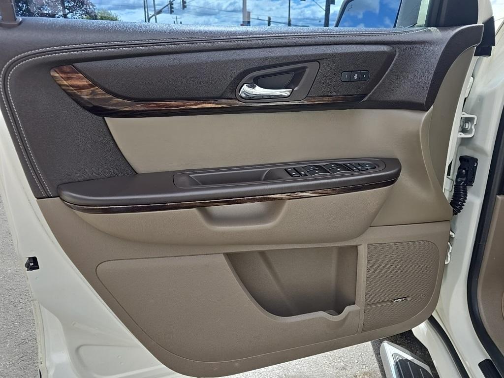 used 2014 GMC Acadia car, priced at $14,995