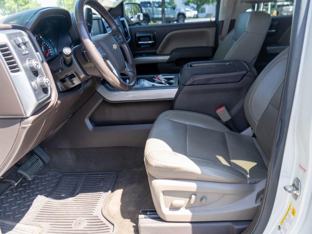 used 2015 Chevrolet Silverado 1500 car, priced at $23,994