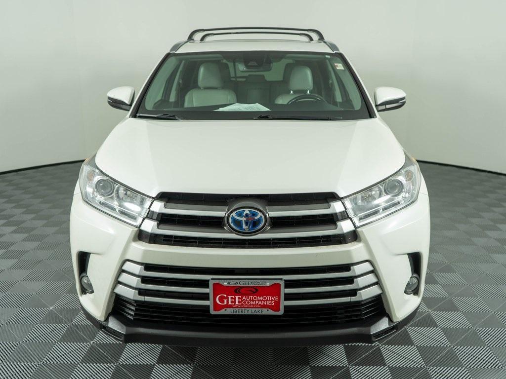 used 2017 Toyota Highlander Hybrid car, priced at $22,995