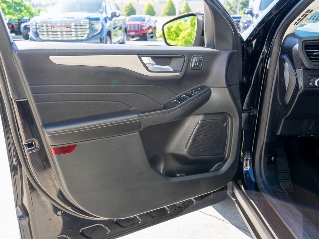 used 2021 Ford Escape car, priced at $21,999