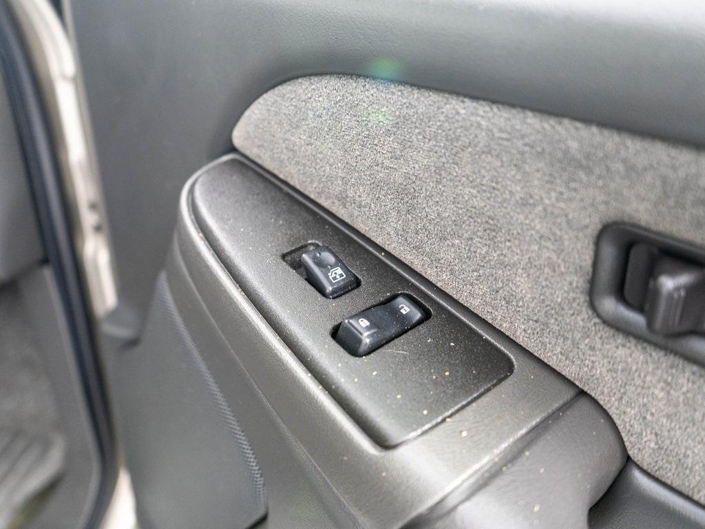 used 2003 Chevrolet Silverado 2500 car, priced at $8,995