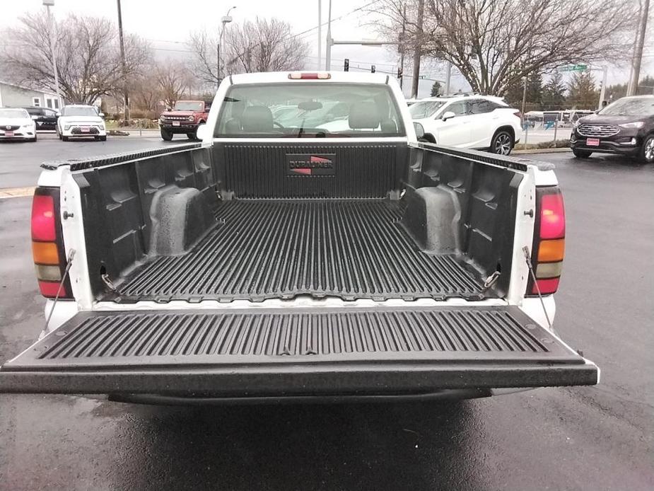 used 2005 GMC Sierra 1500 car, priced at $6,589