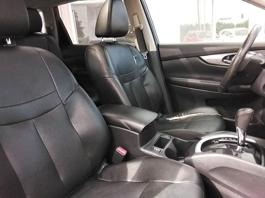 used 2016 Nissan Rogue car, priced at $14,890
