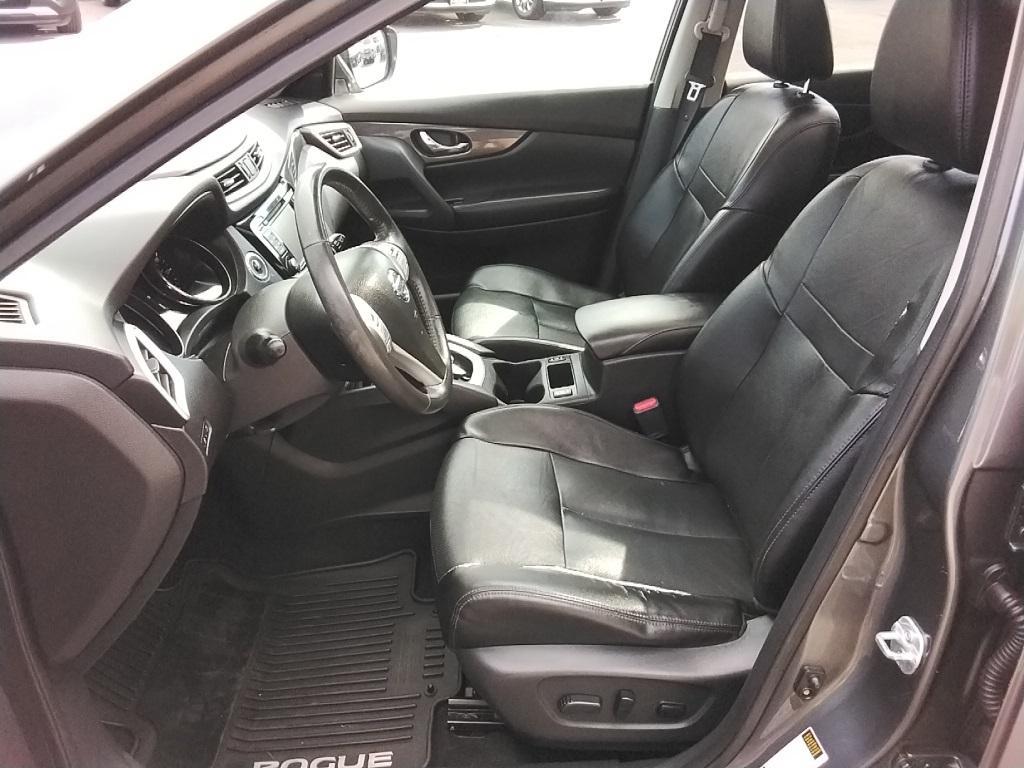 used 2016 Nissan Rogue car, priced at $14,890