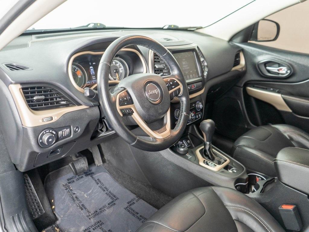 used 2018 Jeep Cherokee car, priced at $10,998