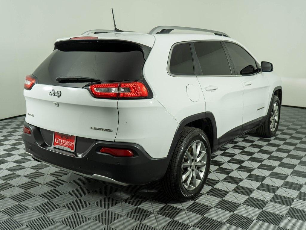 used 2018 Jeep Cherokee car, priced at $10,998
