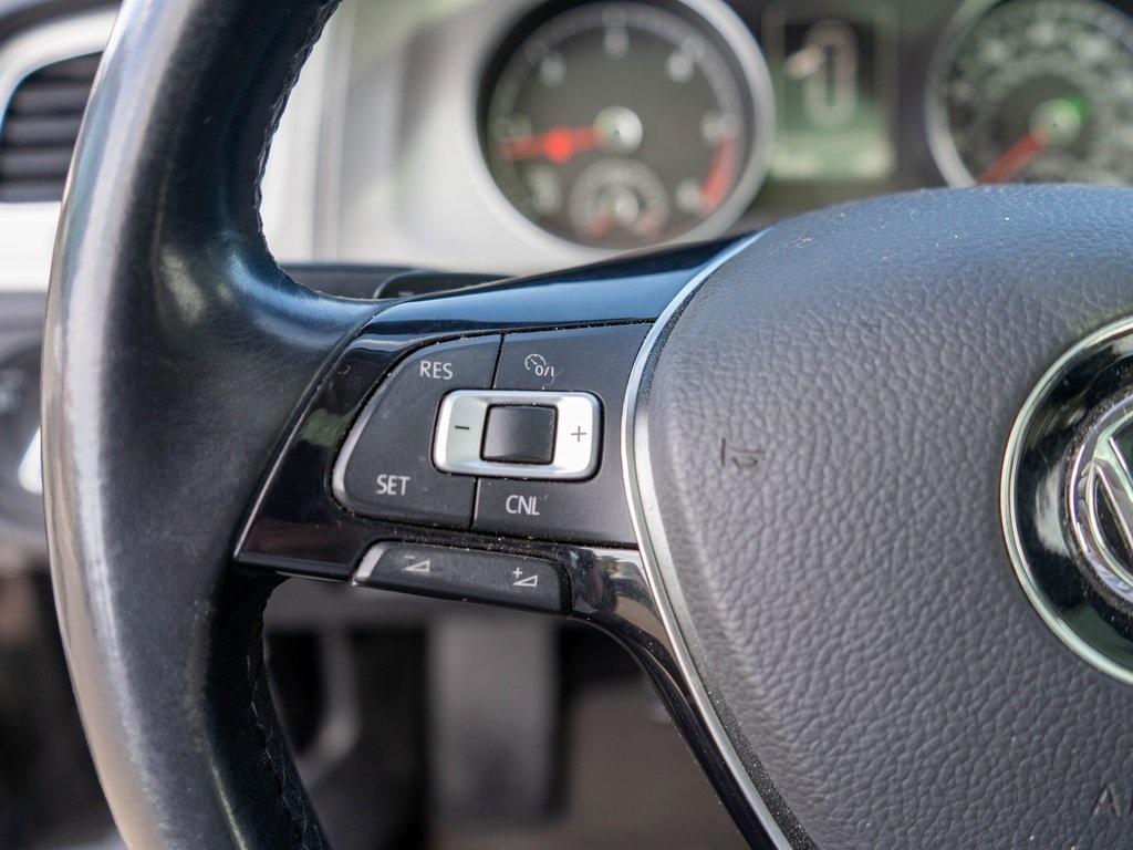 used 2015 Volkswagen Golf SportWagen car, priced at $10,995