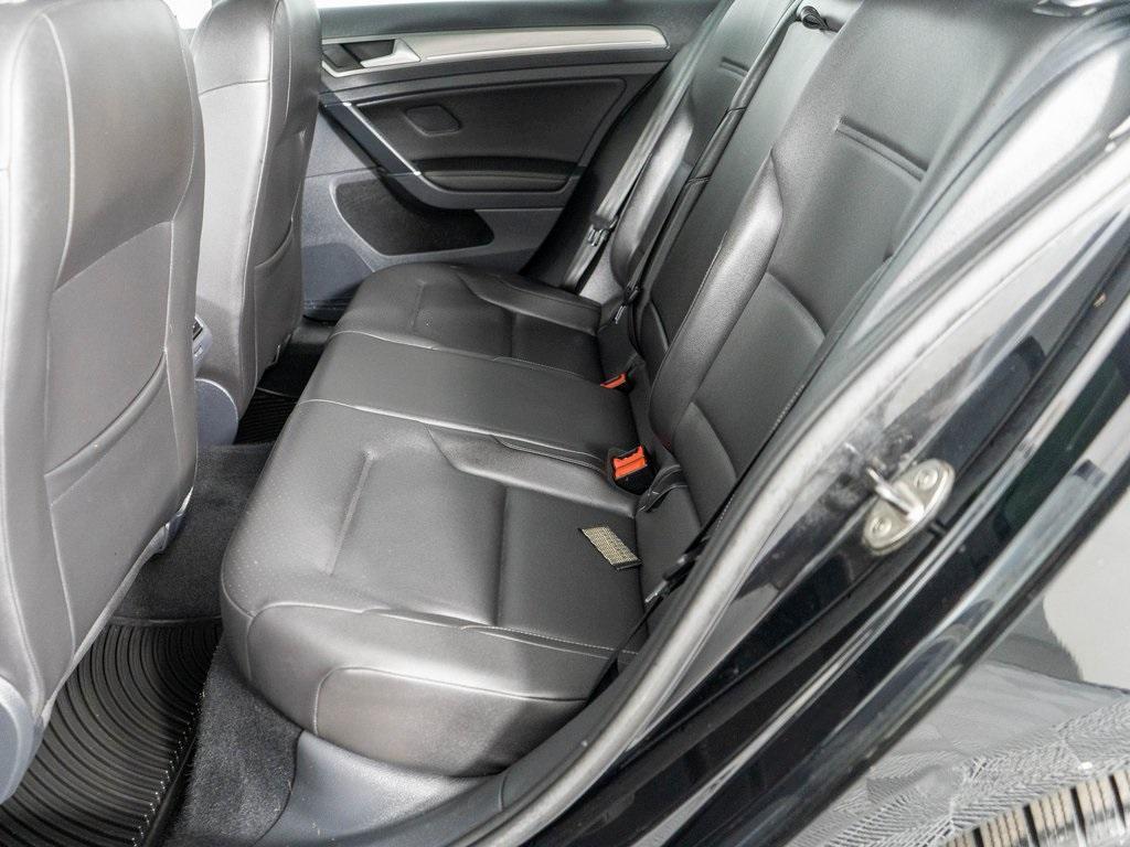 used 2015 Volkswagen Golf SportWagen car, priced at $10,995