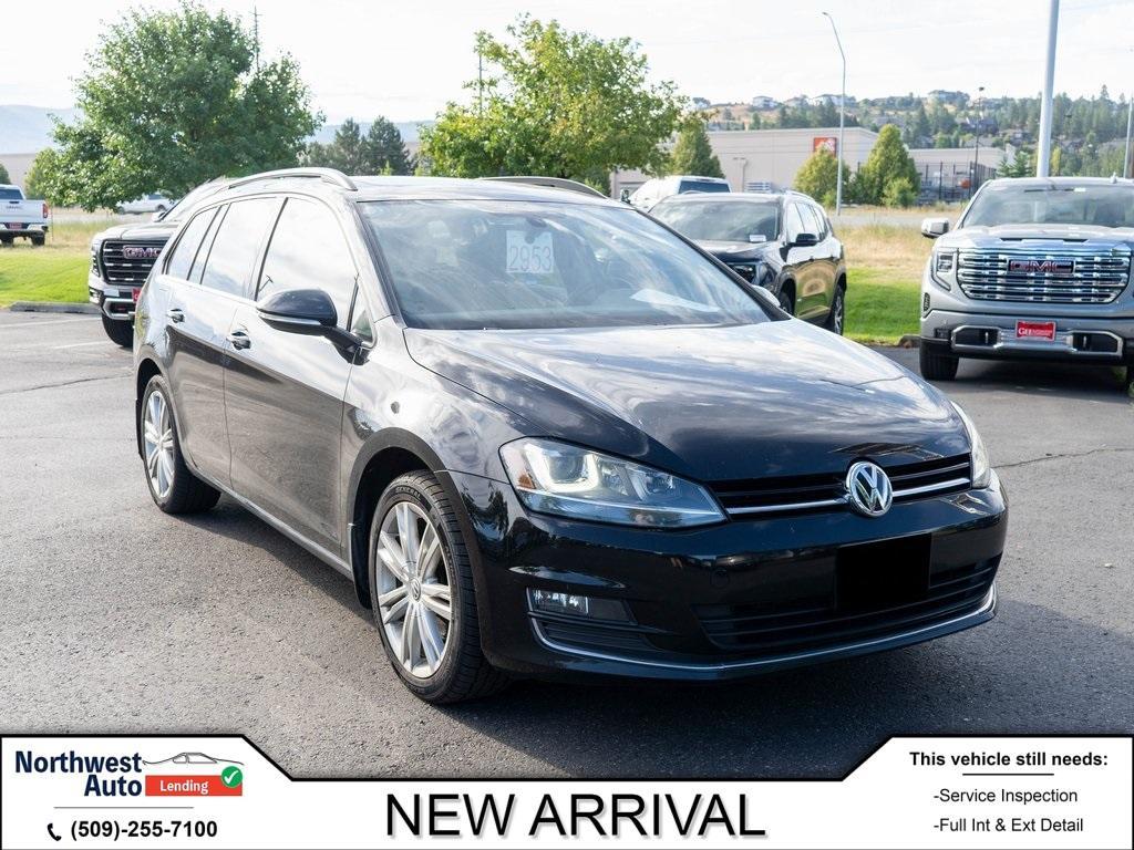 used 2015 Volkswagen Golf SportWagen car, priced at $10,995
