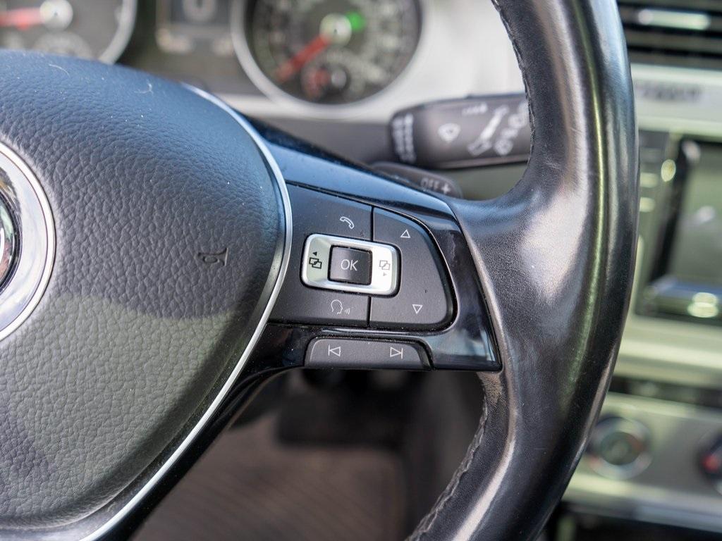 used 2015 Volkswagen Golf SportWagen car, priced at $10,995