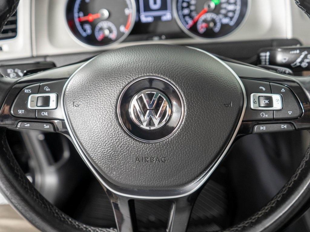 used 2015 Volkswagen Golf SportWagen car, priced at $10,995
