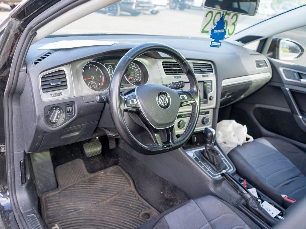 used 2015 Volkswagen Golf SportWagen car, priced at $10,995