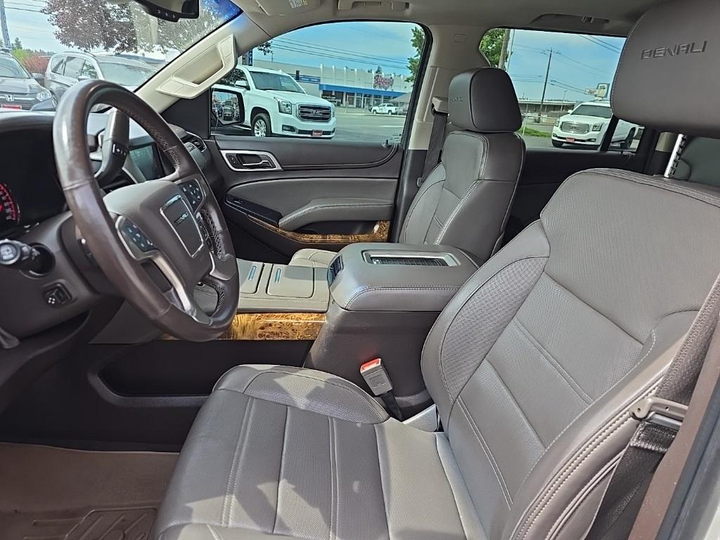 used 2015 GMC Yukon XL car, priced at $22,997