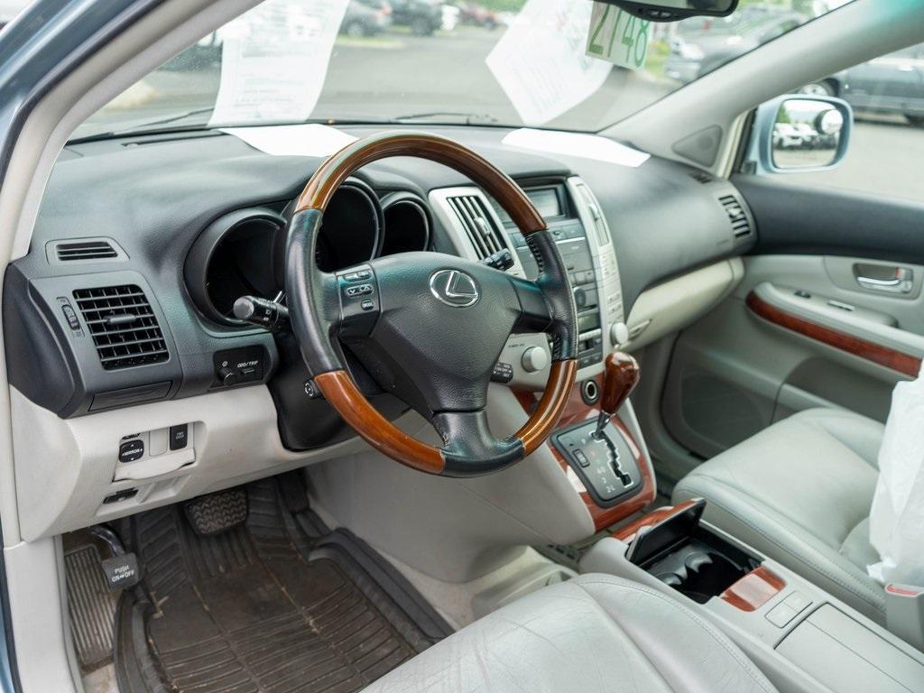 used 2004 Lexus RX 330 car, priced at $7,995