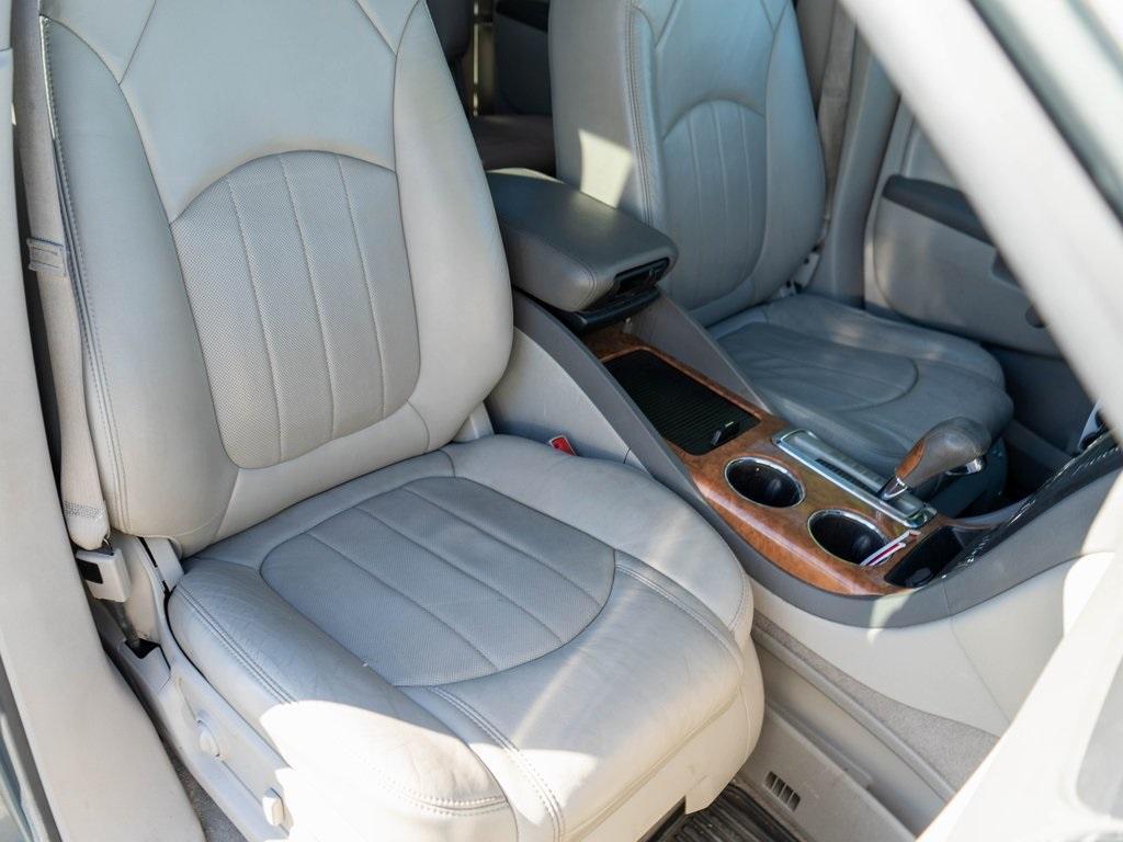 used 2011 Buick Enclave car, priced at $10,995