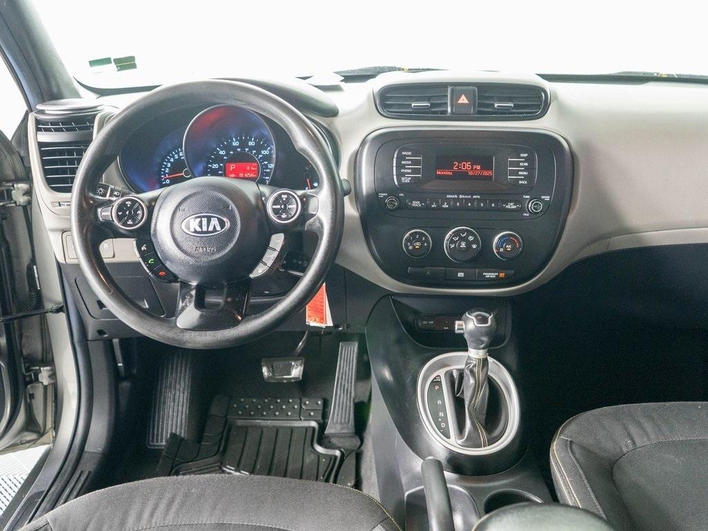 used 2015 Kia Soul car, priced at $5,994