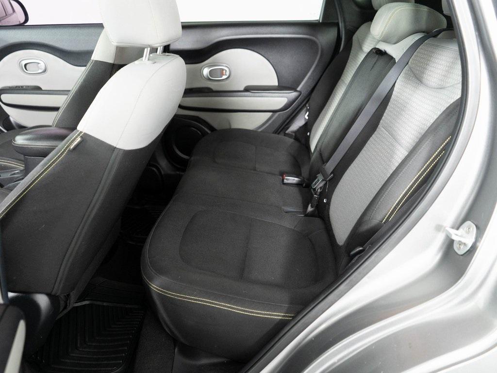 used 2015 Kia Soul car, priced at $5,994