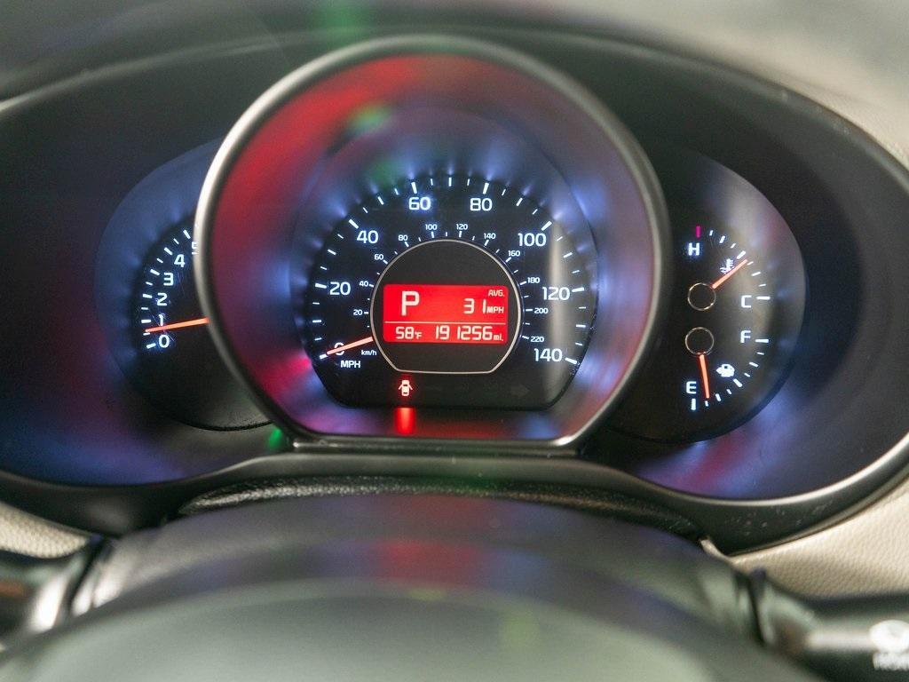 used 2015 Kia Soul car, priced at $5,994