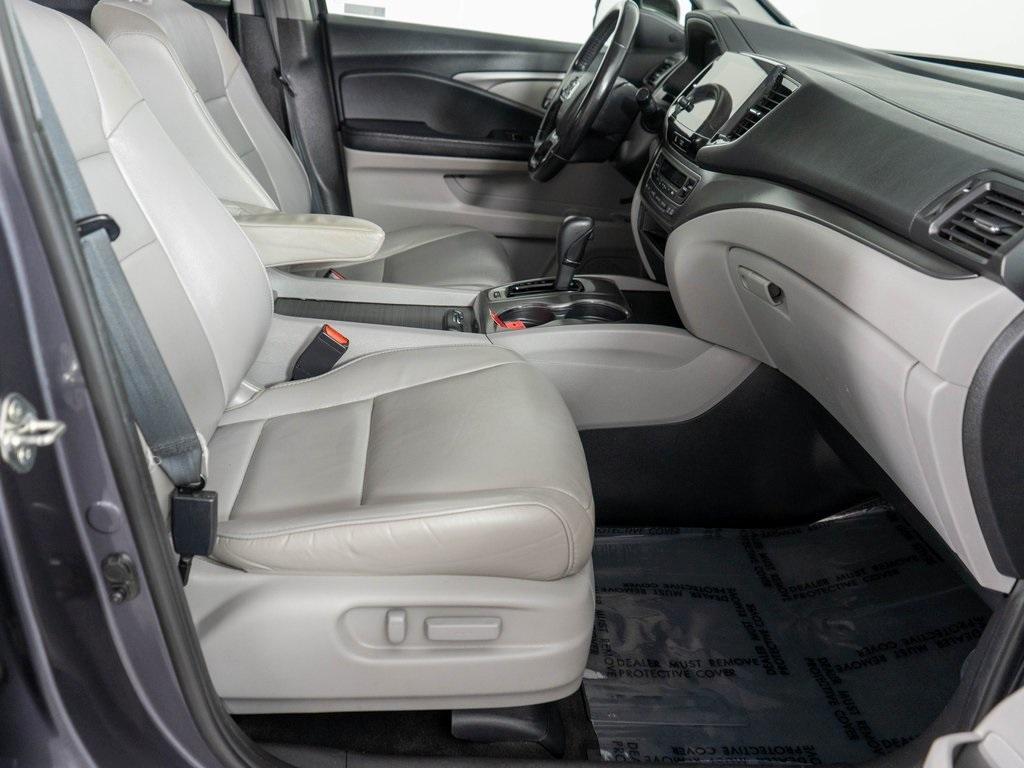 used 2019 Honda Pilot car, priced at $15,999