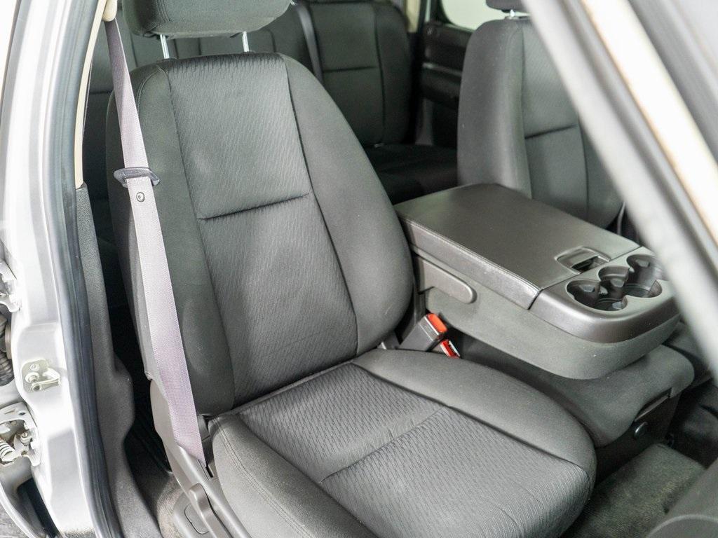 used 2011 Chevrolet Silverado 2500 car, priced at $19,995