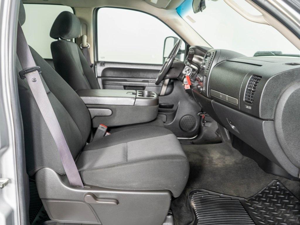 used 2011 Chevrolet Silverado 2500 car, priced at $19,995