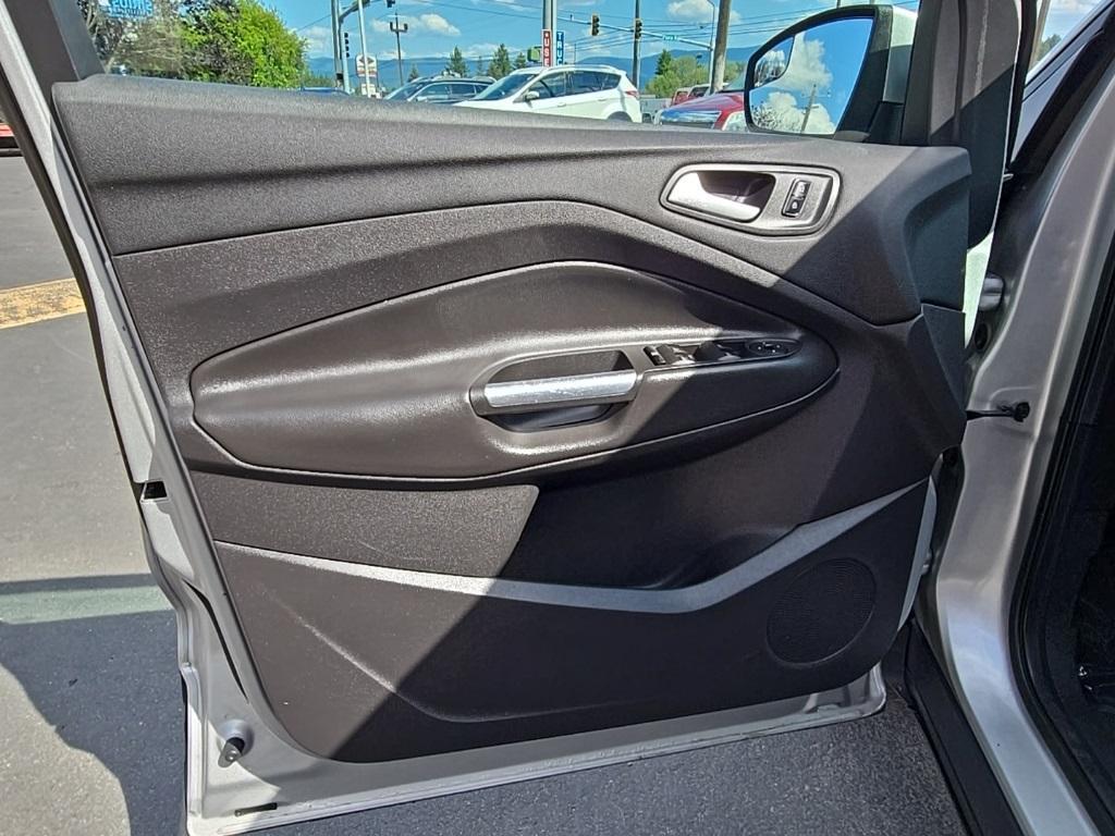 used 2013 Ford Escape car, priced at $9,887