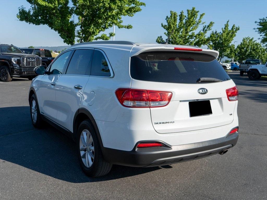 used 2018 Kia Sorento car, priced at $12,995