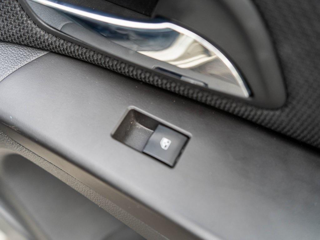 used 2014 Chevrolet Cruze car, priced at $8,998