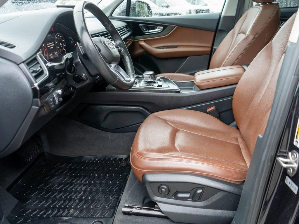 used 2018 Audi Q7 car, priced at $23,770